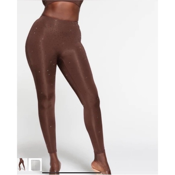 SKIMS SWAROVSKI CRYSTAL JELLY SHEER‎ LEGGING COCOA XS NWT LIMITED EDITION - Picture 4 of 9